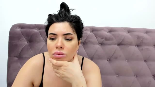 Gallery image thumbnail from Aeena's myfreecams stream on, 01/30/2023, 23:07 image 6 of 20
