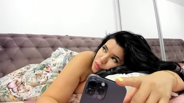 Gallery image thumbnail from Aeena's myfreecams stream on, 09/20/2023, 21:40 image 5 of 20