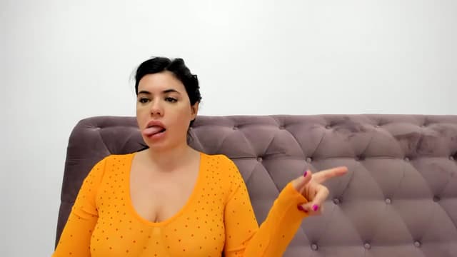 Gallery image thumbnail from Aeena's myfreecams stream on, 10/03/2023, 21:52 image 1 of 20