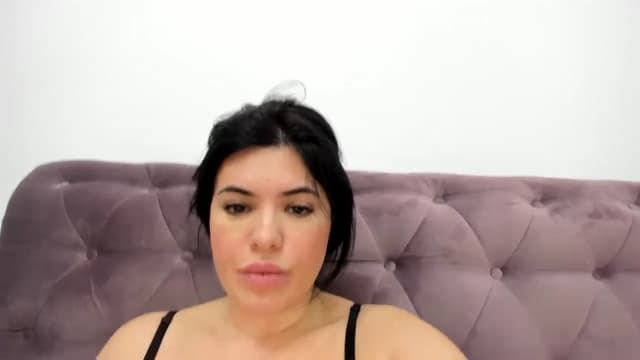 Gallery image thumbnail from Aeena's myfreecams stream on, 10/09/2023, 22:10 image 8 of 20