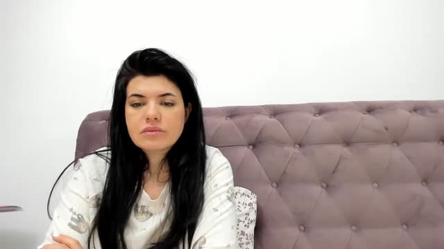 Gallery image thumbnail from Aeena's myfreecams stream on, 12/01/2023, 23:07 image 4 of 20