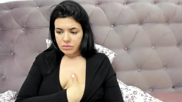 Gallery image thumbnail from Aeena's myfreecams stream on, 01/31/2024, 22:03 image 13 of 20