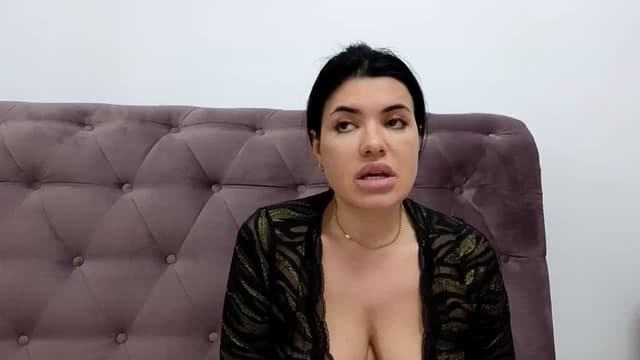 Gallery image thumbnail from Aeena's myfreecams stream on, 03/20/2024, 22:41 image 6 of 20