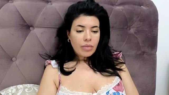 Gallery image thumbnail from Aeena's myfreecams stream on, 04/01/2024, 22:29 image 11 of 20