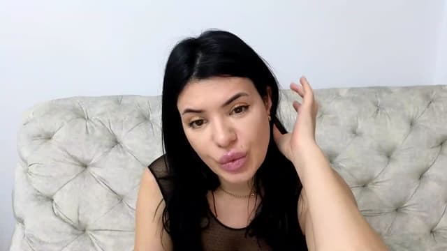 Gallery image thumbnail from Aeena's myfreecams stream on, 04/04/2024, 22:43 image 6 of 20