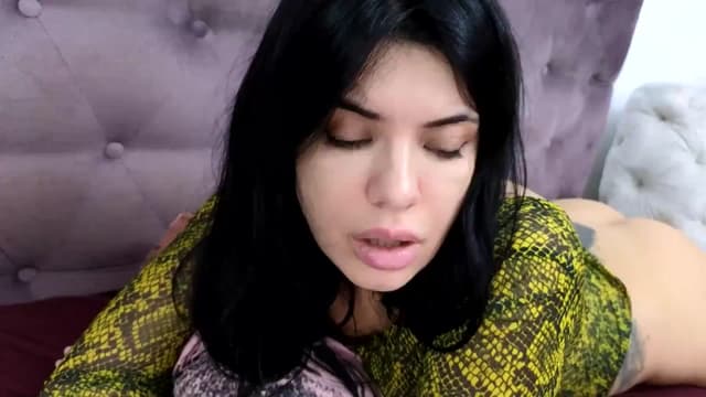 Gallery image thumbnail from Aeena's myfreecams stream on, 04/08/2024, 22:58 image 14 of 20
