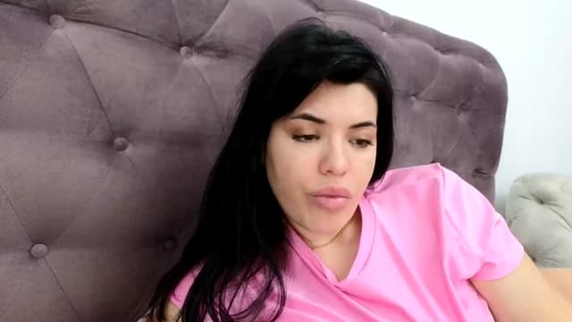 Gallery image thumbnail from Aeena's myfreecams stream on, 04/09/2024, 22:59 image 9 of 20