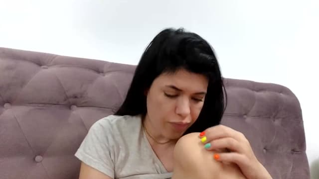 Gallery image thumbnail from Aeena's myfreecams stream on, 04/15/2024, 23:08 image 8 of 20
