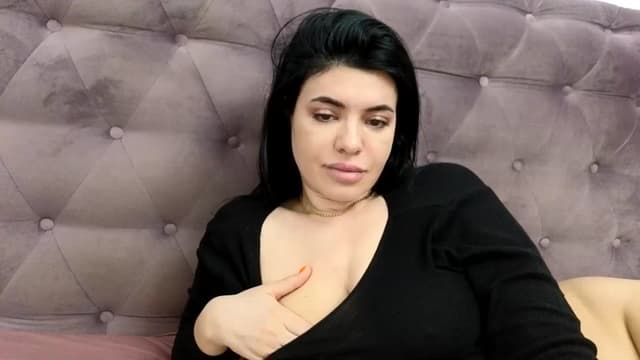 Gallery image thumbnail from Aeena's myfreecams stream on, 04/21/2024, 23:13 image 20 of 20