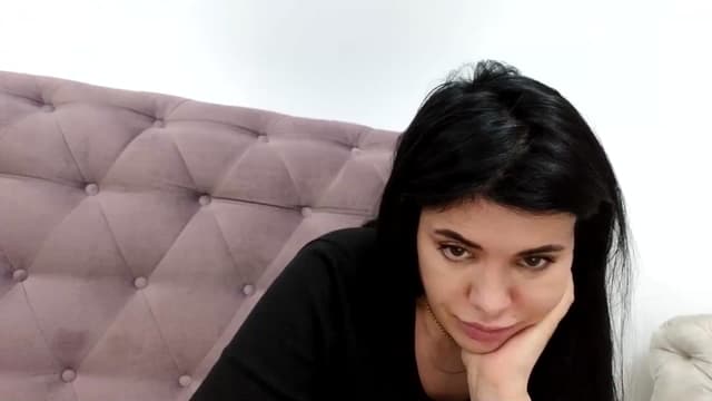 Gallery image thumbnail from Aeena's myfreecams stream on, 04/21/2024, 23:13 image 3 of 20
