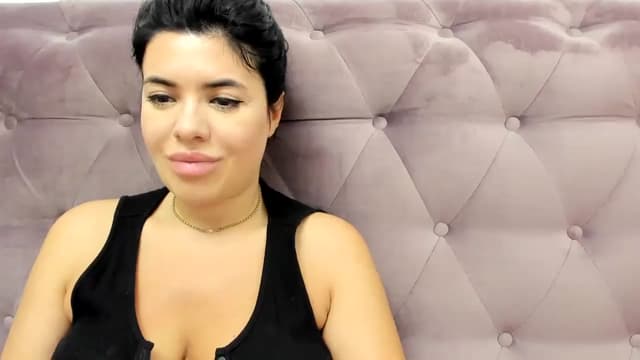 Gallery image thumbnail from Aeena's myfreecams stream on, 09/29/2024, 23:05 image 11 of 20