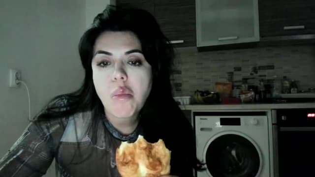 Gallery image thumbnail from Aeena's myfreecams stream on, 12/02/2024, 21:41 image 17 of 20
