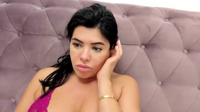 Gallery image thumbnail from Aeena's myfreecams stream on, 12/08/2024, 23:04 image 4 of 20
