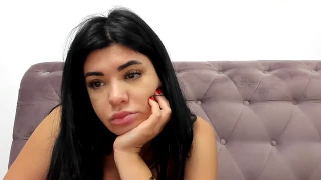 Gallery image thumbnail from Aeena's myfreecams stream on, 12/20/2024, 22:37 image 5 of 20