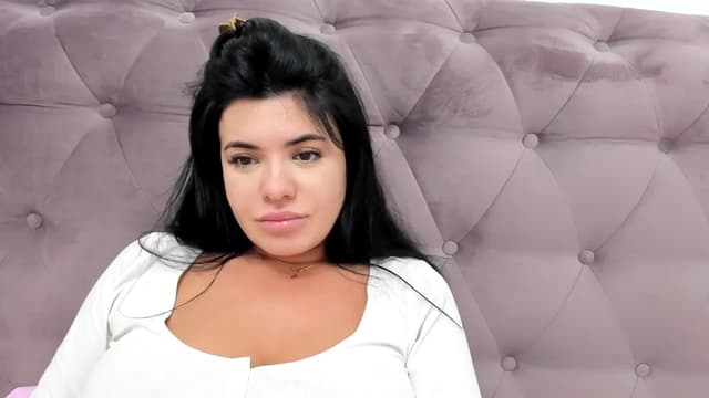 Gallery image thumbnail from Aeena's myfreecams stream on, 01/12/2025, 23:06 image 18 of 20