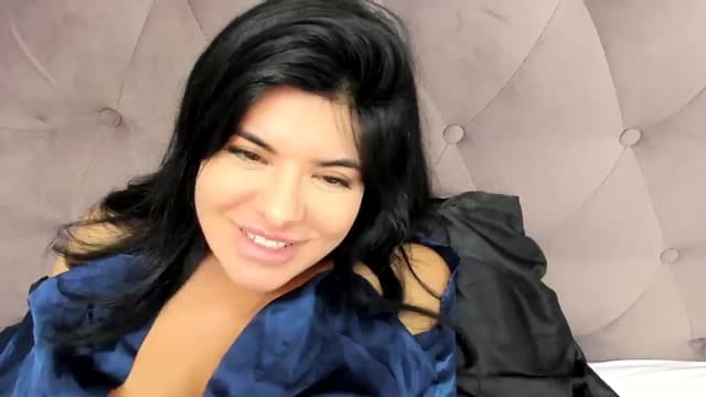 Gallery image thumbnail from Aeena's myfreecams stream on, 01/30/2025, 23:07 image 6 of 20