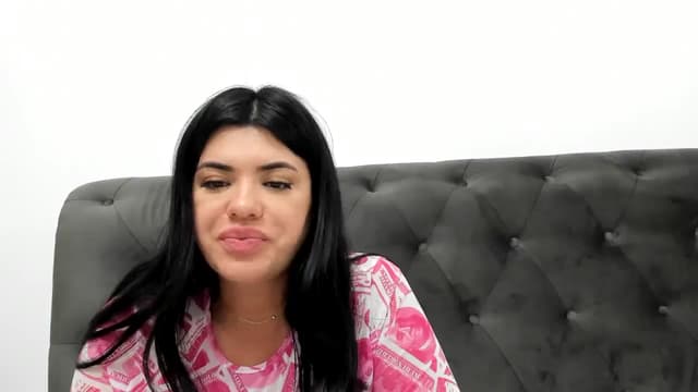Gallery image thumbnail from Aeena's myfreecams stream on, 03/27/2025, 23:05 image 2 of 20