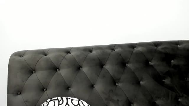 Gallery image thumbnail from Aeena's myfreecams stream on, 04/04/2025, 21:53 image 18 of 20