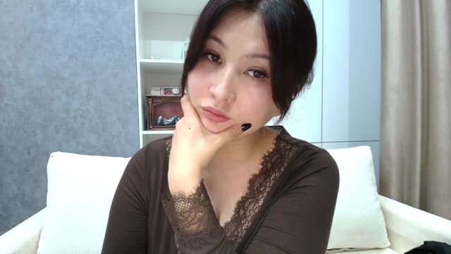 Gallery image thumbnail from Aelis's myfreecams stream on, 03/10/2026, 23:12 image 3 of 20