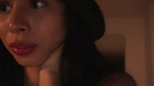 Gallery image thumbnail from Aila_'s myfreecams stream on, 12/19/2024, 05:09 image 7 of 20