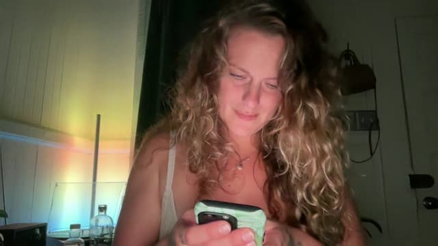 Gallery image thumbnail from Ailia's myfreecams stream on, 11/23/2024, 06:42 image 16 of 20