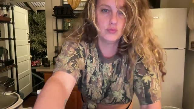 Gallery image thumbnail from Ailia's myfreecams stream on, 11/25/2024, 09:04 image 3 of 20