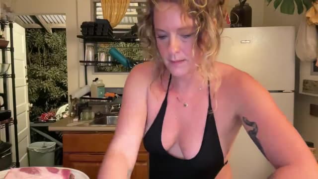Gallery image thumbnail from Ailia's myfreecams stream on, 11/28/2024, 06:16 image 20 of 20