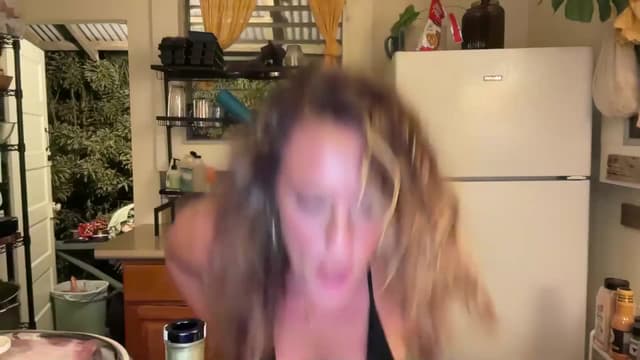 Gallery image thumbnail from Ailia's myfreecams stream on, 11/28/2024, 08:03 image 7 of 20