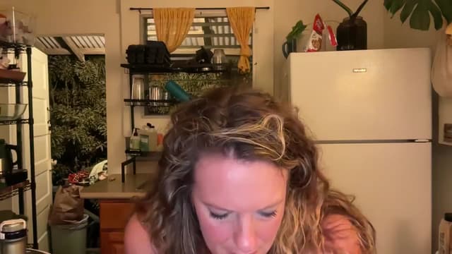 Gallery image thumbnail from Ailia's myfreecams stream on, 11/28/2024, 08:03 image 11 of 20