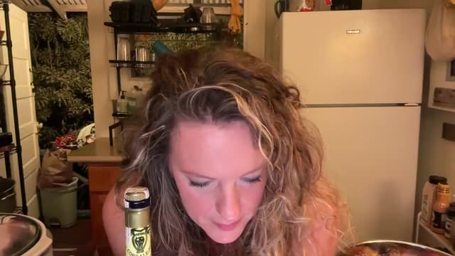 Gallery image thumbnail from Ailia's myfreecams stream on, 11/28/2024, 08:03 image 9 of 20