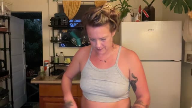 Gallery image thumbnail from Ailia's myfreecams stream on, 11/30/2024, 04:05 image 13 of 20