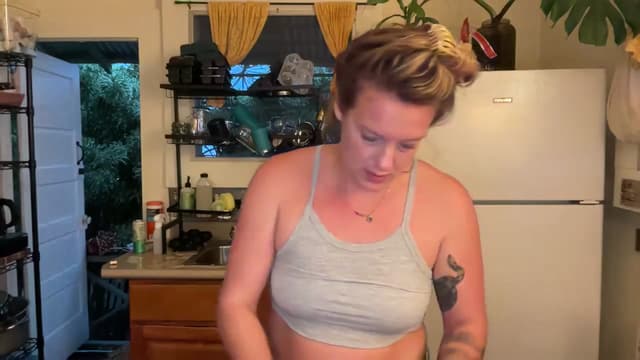 Gallery image thumbnail from Ailia's myfreecams stream on, 11/30/2024, 04:05 image 7 of 20