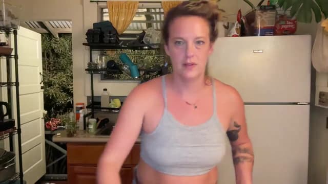Gallery image thumbnail from Ailia's myfreecams stream on, 11/30/2024, 04:30 image 10 of 20