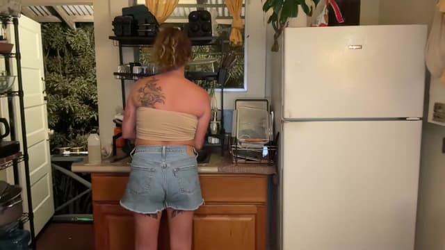 Gallery image thumbnail from Ailia's myfreecams stream on, 12/03/2024, 11:31 image 11 of 20