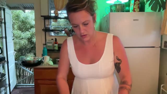 Gallery image thumbnail from Ailia's myfreecams stream on, 12/12/2024, 03:48 image 13 of 20