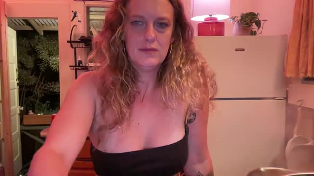 Gallery image thumbnail from Ailia's myfreecams stream on, 01/27/2025, 07:52 image 19 of 20