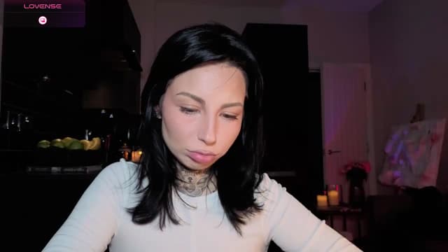 Gallery image thumbnail from Alice's myfreecams stream on, 01/02/2026, 06:32 image 13 of 20