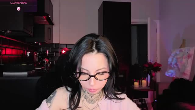Gallery image thumbnail from Alice's myfreecams stream on, 01/26/2026, 10:06 image 11 of 20