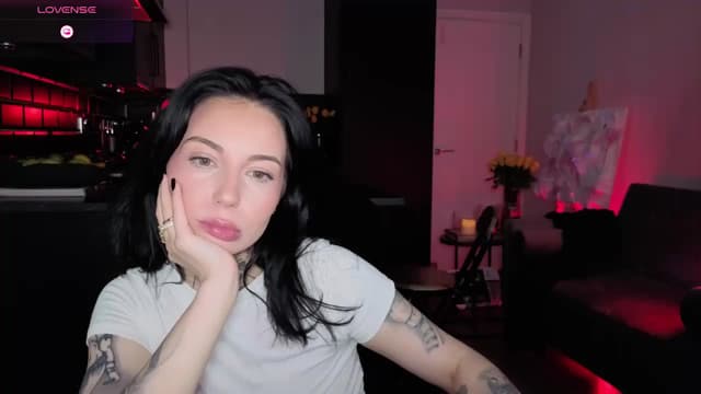 Gallery image thumbnail from Alice's myfreecams stream on, 02/06/2026, 12:59 image 4 of 20