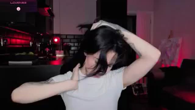 Gallery image thumbnail from Alice's myfreecams stream on, 02/06/2026, 12:59 image 17 of 20