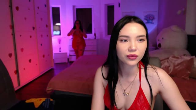 Gallery image thumbnail from Aluvi's myfreecams stream on, 08/20/2025, 11:15 image 3 of 20