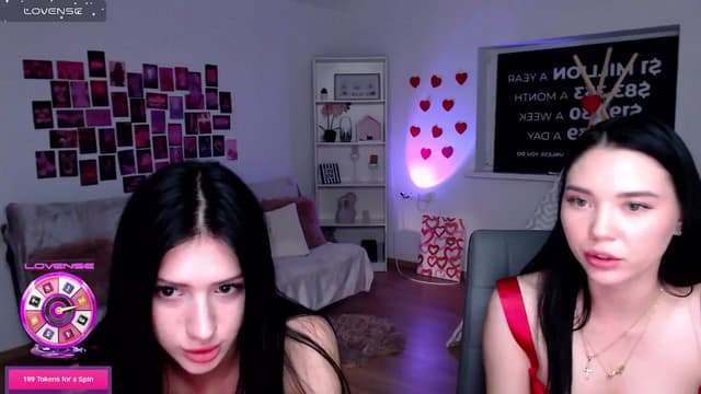 Gallery image thumbnail from Aluvi's myfreecams stream on, 08/20/2025, 16:54 image 2 of 20