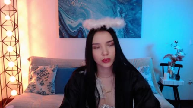 Gallery image thumbnail from Aluvi's myfreecams stream on, 08/25/2025, 10:43 image 10 of 20