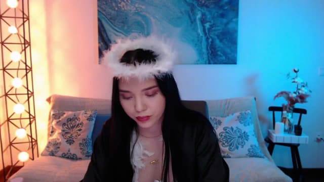Gallery image thumbnail from Aluvi's myfreecams stream on, 08/25/2025, 10:43 image 6 of 20