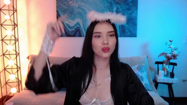 Gallery image thumbnail from Aluvi's myfreecams stream on, 08/25/2025, 10:43 image 7 of 20