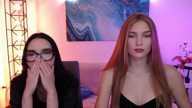 Gallery image thumbnail from Aluvi's myfreecams stream on, 08/26/2025, 10:33 image 17 of 20