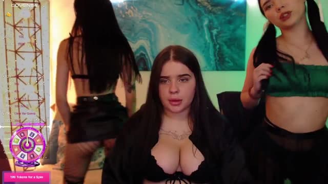Gallery image thumbnail from Aluvi's myfreecams stream on, 08/28/2025, 11:17 image 6 of 20
