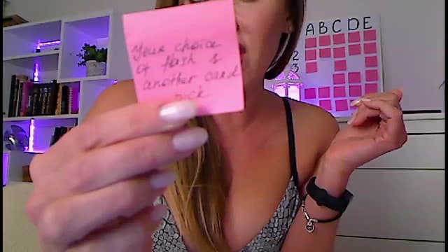 Gallery image thumbnail from Amiri's myfreecams stream on, 02/11/2023, 05:04 image 13 of 20