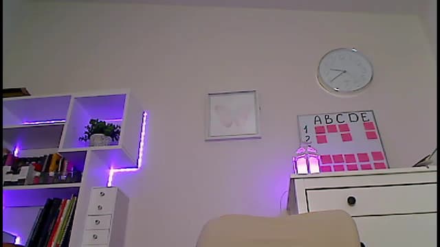 Gallery image thumbnail from Amiri's myfreecams stream on, 02/16/2023, 05:11 image 5 of 20