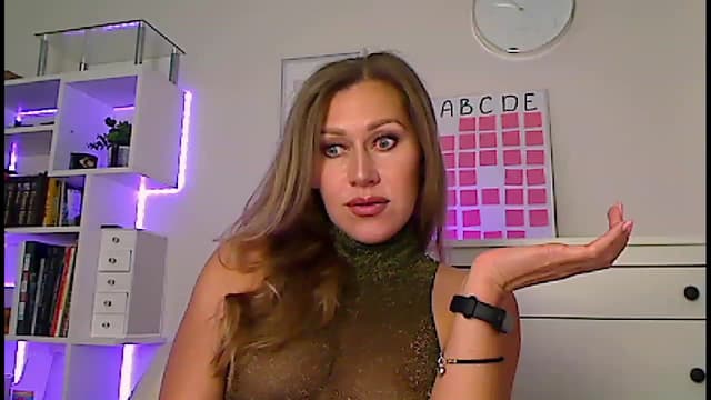 Gallery image thumbnail from Amiri's myfreecams stream on, 04/30/2023, 04:42 image 12 of 20